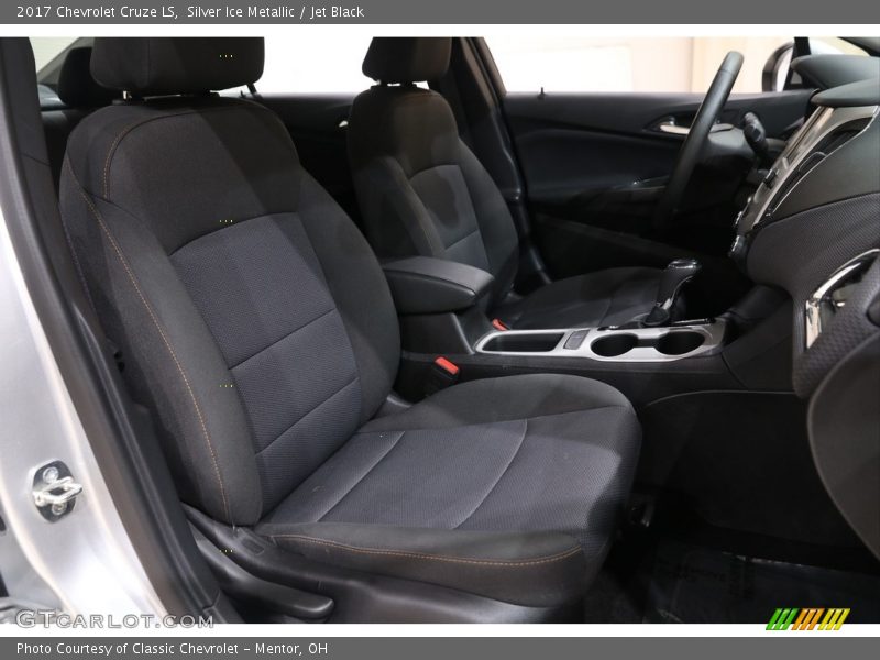 Silver Ice Metallic / Jet Black 2017 Chevrolet Cruze LS