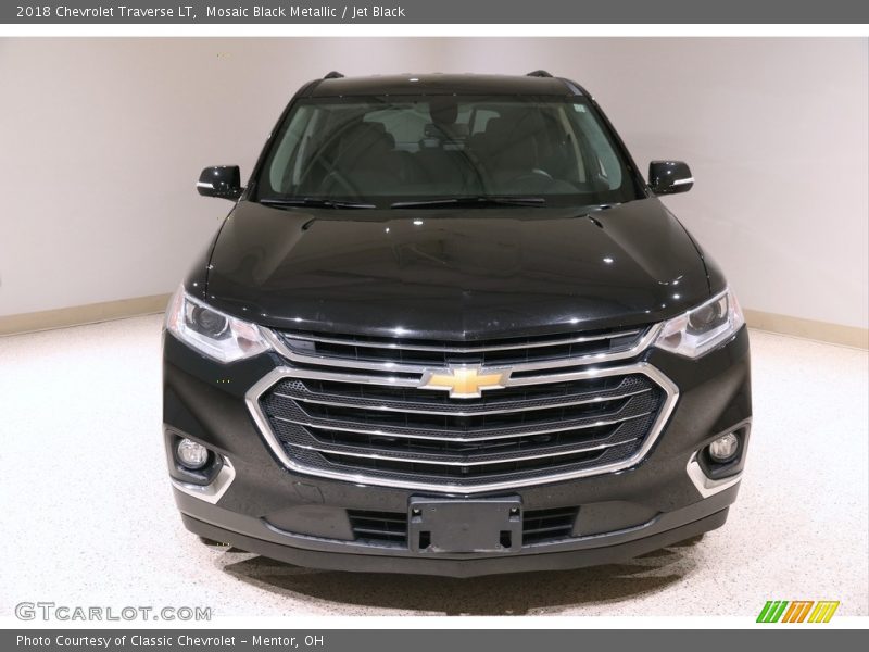 Mosaic Black Metallic / Jet Black 2018 Chevrolet Traverse LT