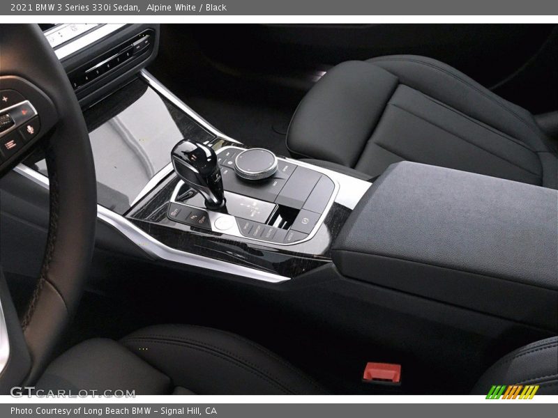 Alpine White / Black 2021 BMW 3 Series 330i Sedan
