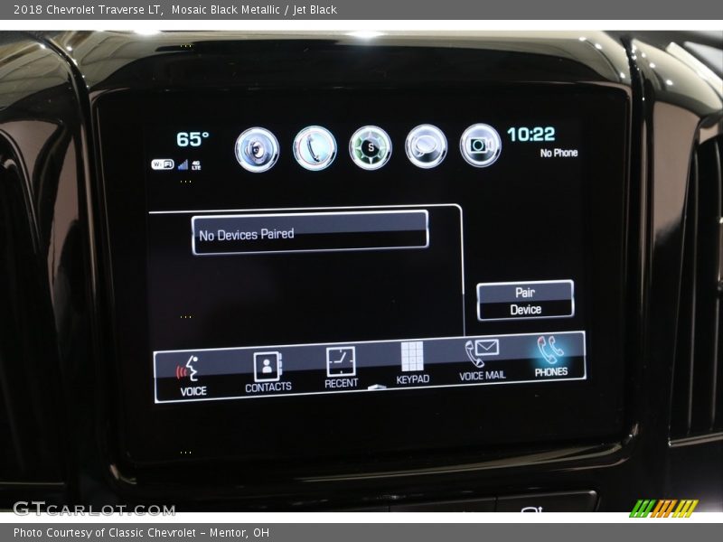 Mosaic Black Metallic / Jet Black 2018 Chevrolet Traverse LT