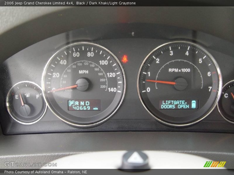 Black / Dark Khaki/Light Graystone 2006 Jeep Grand Cherokee Limited 4x4