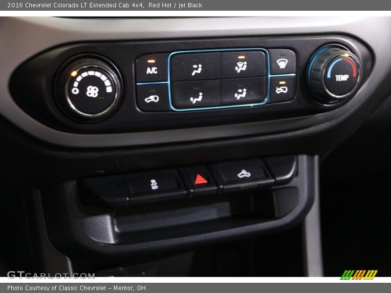 Controls of 2016 Colorado LT Extended Cab 4x4