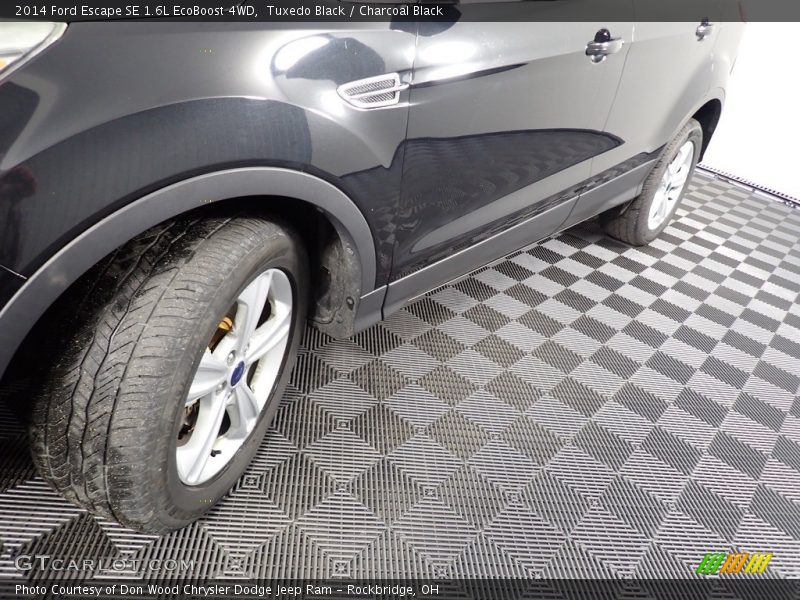 Tuxedo Black / Charcoal Black 2014 Ford Escape SE 1.6L EcoBoost 4WD