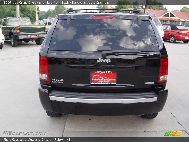 Black / Dark Khaki/Light Graystone 2006 Jeep Grand Cherokee Limited 4x4