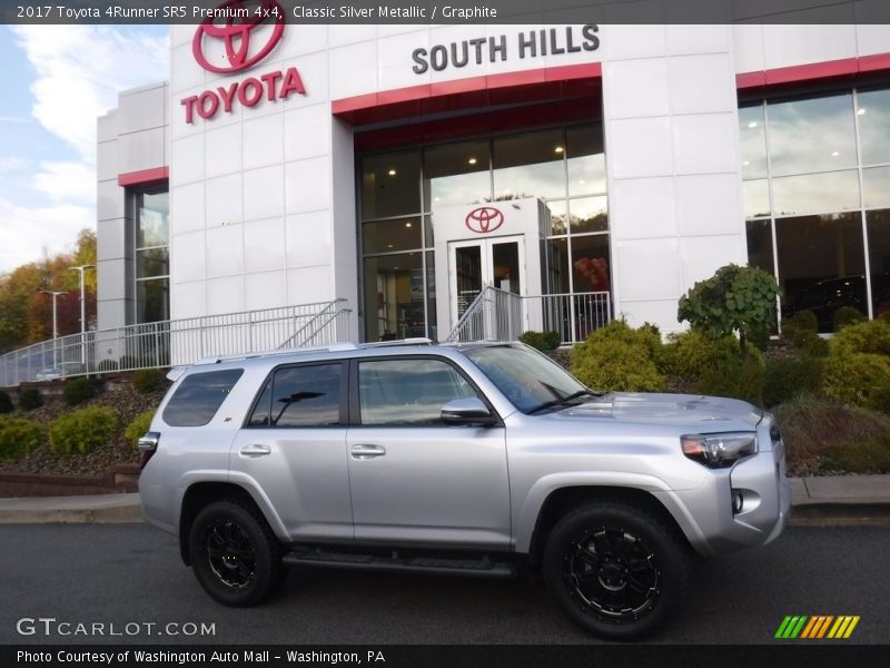 Classic Silver Metallic / Graphite 2017 Toyota 4Runner SR5 Premium 4x4