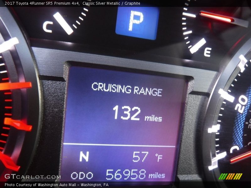 Classic Silver Metallic / Graphite 2017 Toyota 4Runner SR5 Premium 4x4