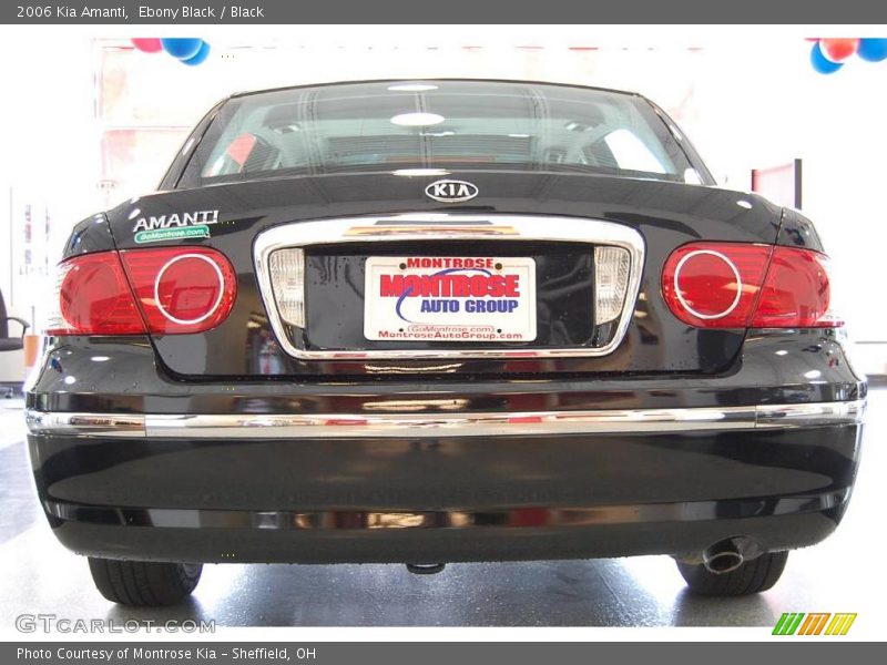 Ebony Black / Black 2006 Kia Amanti
