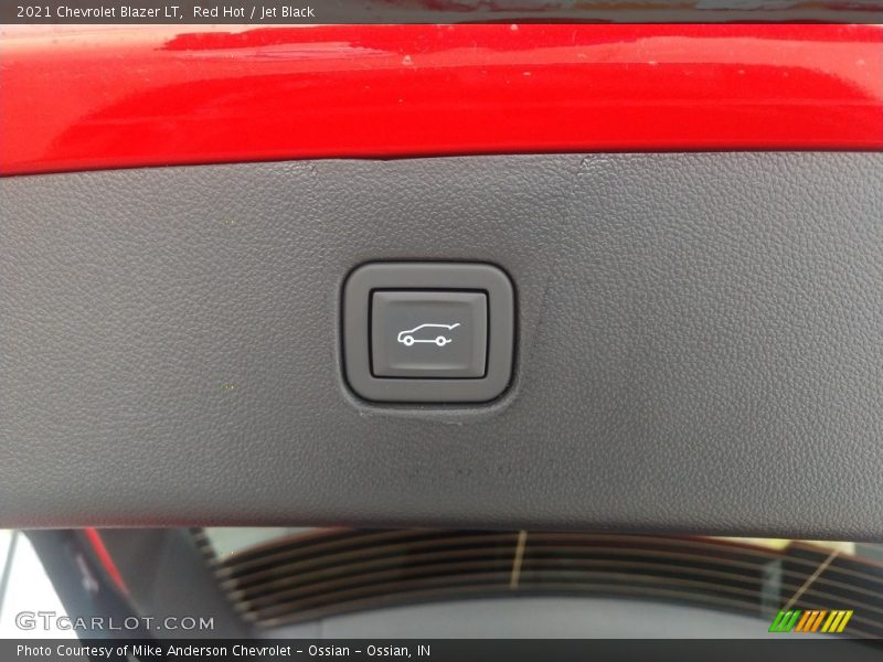 Red Hot / Jet Black 2021 Chevrolet Blazer LT