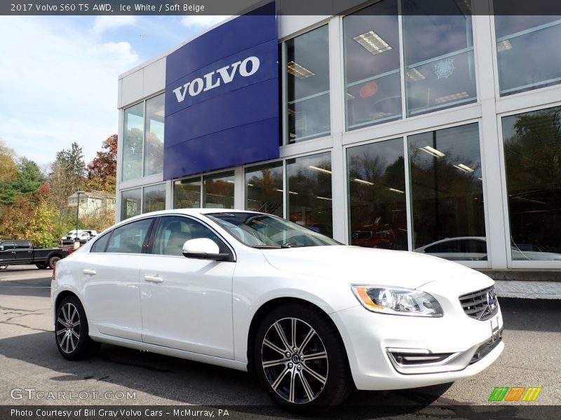 Front 3/4 View of 2017 S60 T5 AWD