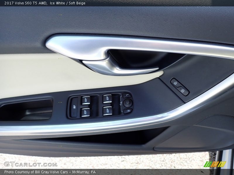 Door Panel of 2017 S60 T5 AWD