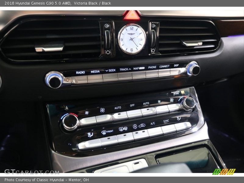 Victoria Black / Black 2018 Hyundai Genesis G90 5.0 AWD