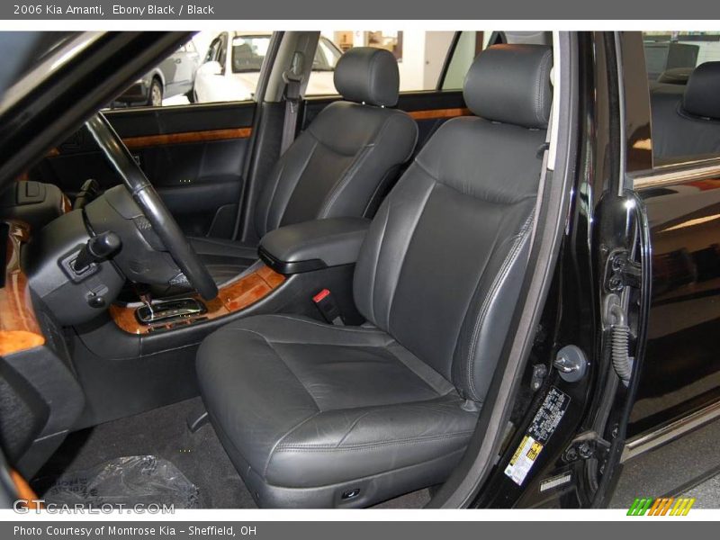 Ebony Black / Black 2006 Kia Amanti