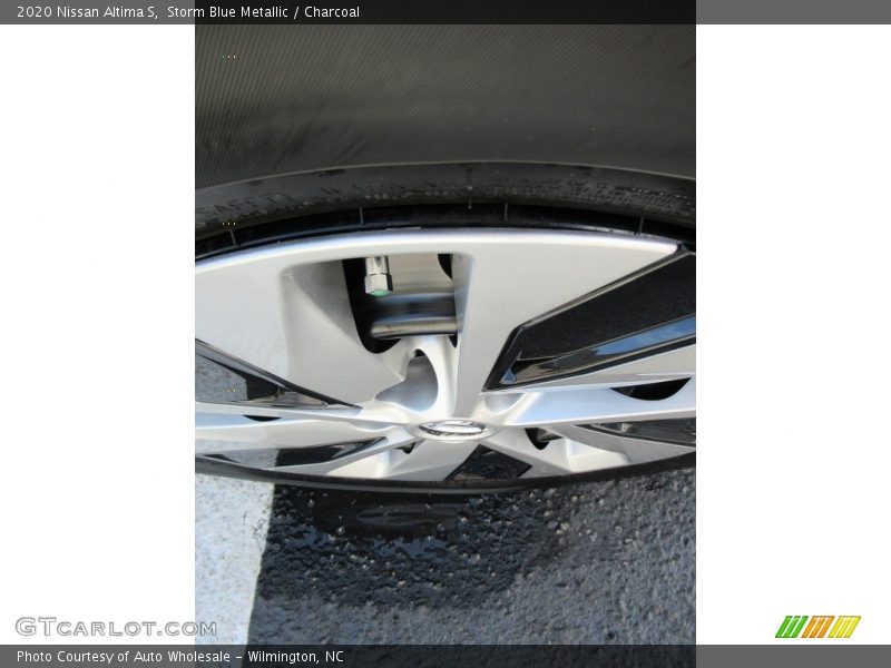 Storm Blue Metallic / Charcoal 2020 Nissan Altima S