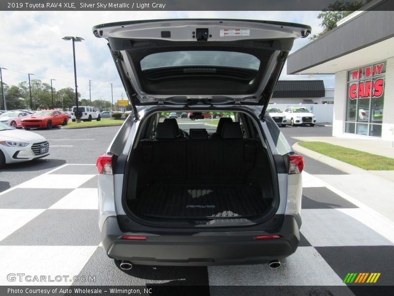 Silver Sky Metallic / Light Gray 2019 Toyota RAV4 XLE