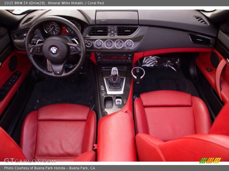 Mineral White Metallic / Coral Red 2015 BMW Z4 sDrive28i