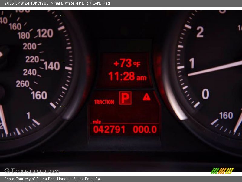 Mineral White Metallic / Coral Red 2015 BMW Z4 sDrive28i