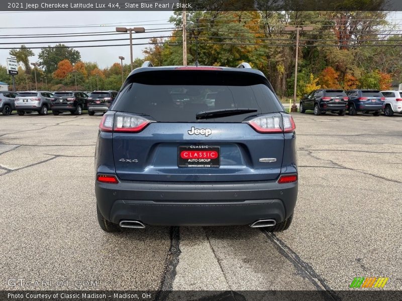 Slate Blue Pearl / Black 2021 Jeep Cherokee Latitude Lux 4x4