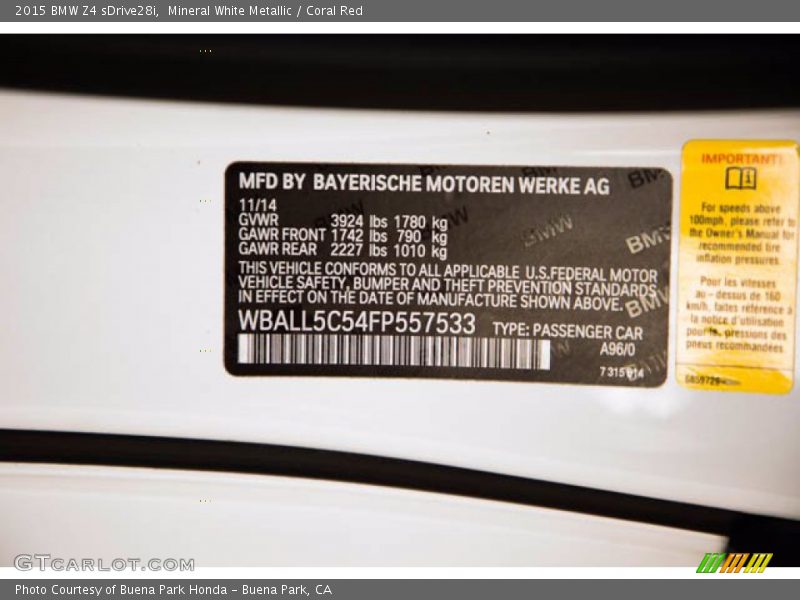 2015 Z4 sDrive28i Mineral White Metallic Color Code A96
