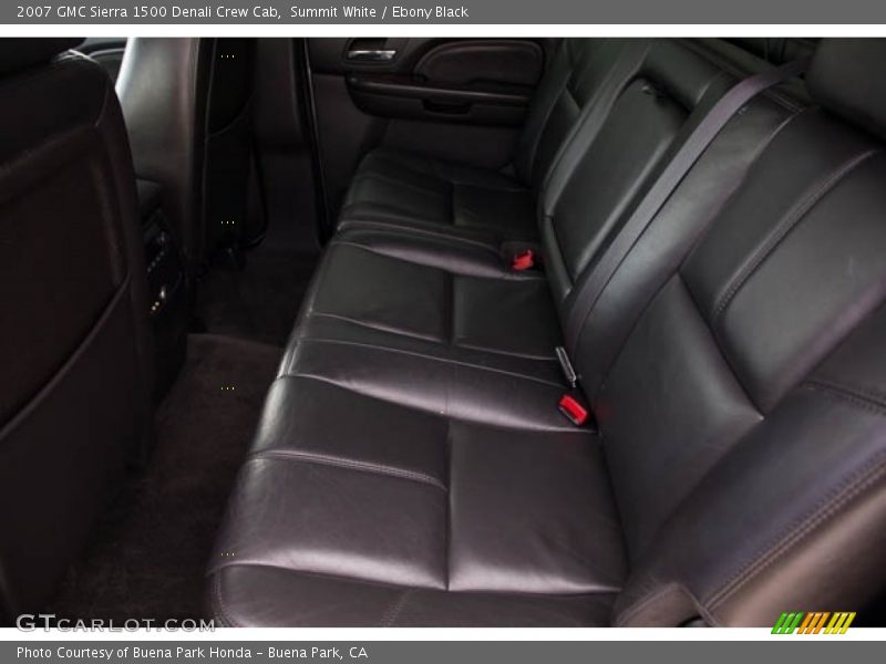Summit White / Ebony Black 2007 GMC Sierra 1500 Denali Crew Cab