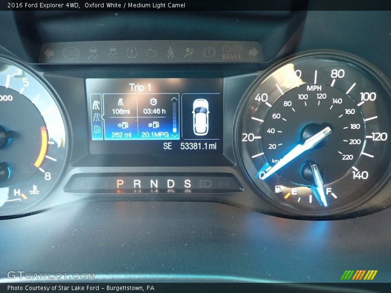 Oxford White / Medium Light Camel 2016 Ford Explorer 4WD
