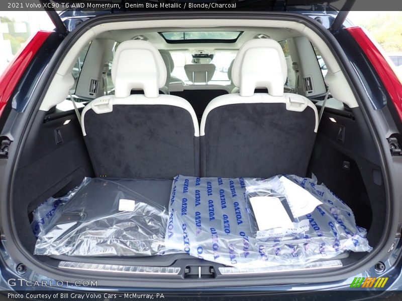  2021 XC90 T6 AWD Momentum Trunk