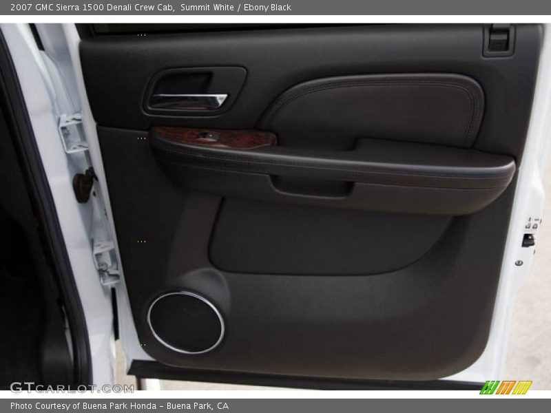 Summit White / Ebony Black 2007 GMC Sierra 1500 Denali Crew Cab