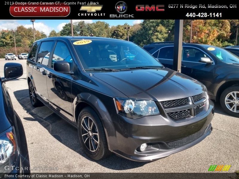 Granite Pearl / Black 2019 Dodge Grand Caravan GT