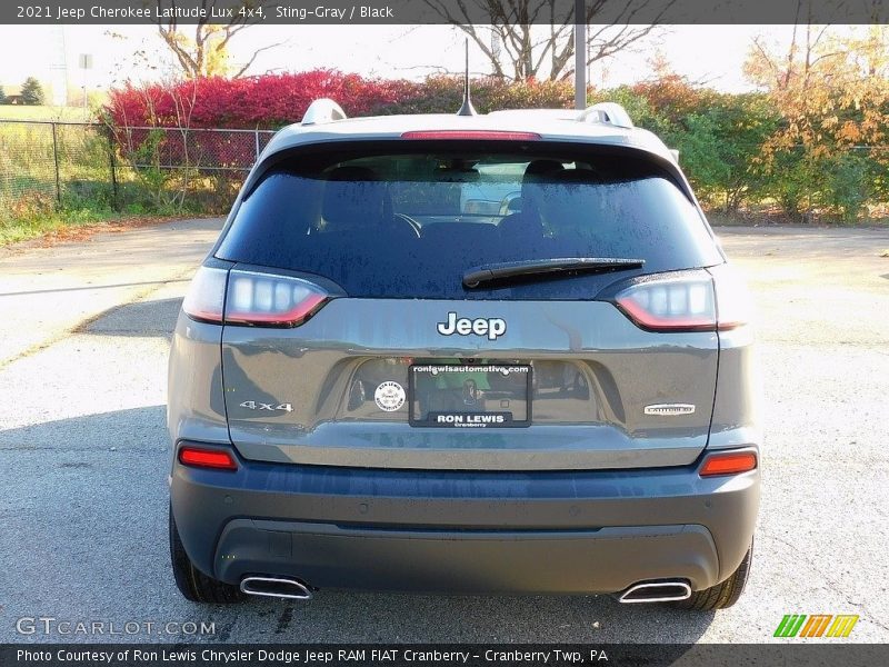 Sting-Gray / Black 2021 Jeep Cherokee Latitude Lux 4x4