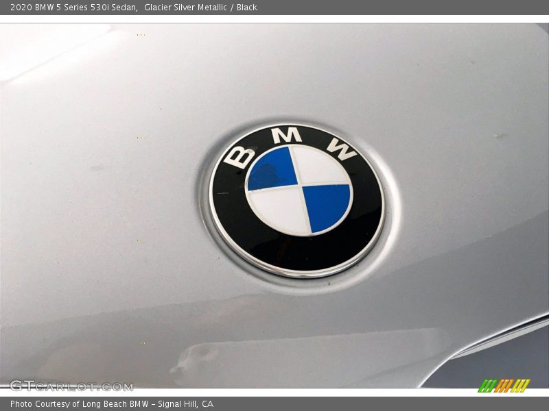Glacier Silver Metallic / Black 2020 BMW 5 Series 530i Sedan