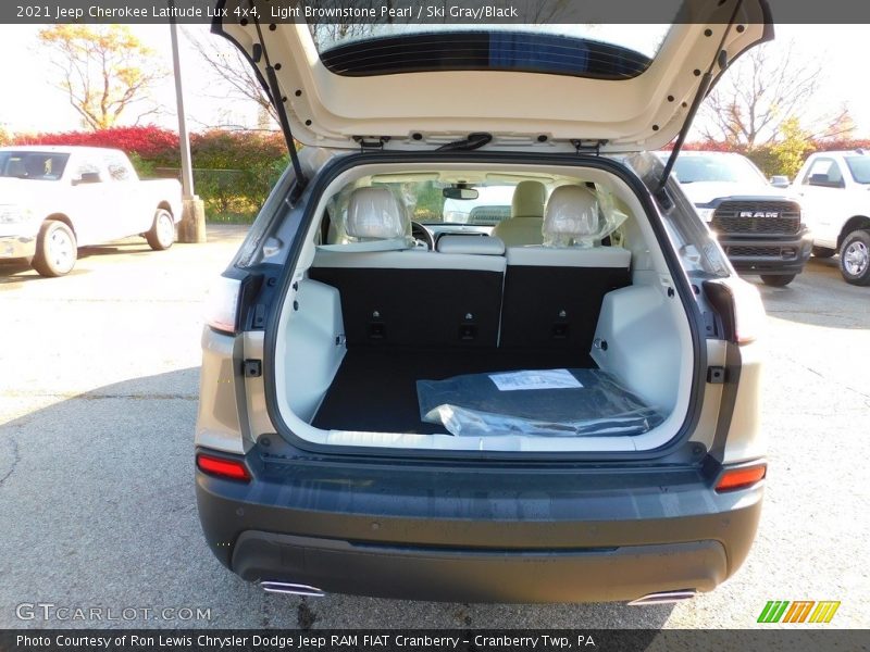 Light Brownstone Pearl / Ski Gray/Black 2021 Jeep Cherokee Latitude Lux 4x4