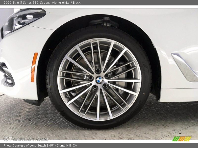 Alpine White / Black 2020 BMW 5 Series 530i Sedan