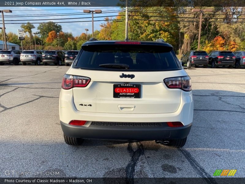 White / Black 2021 Jeep Compass Altitude 4x4