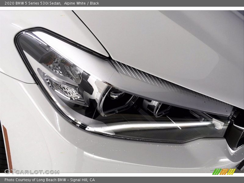 Alpine White / Black 2020 BMW 5 Series 530i Sedan