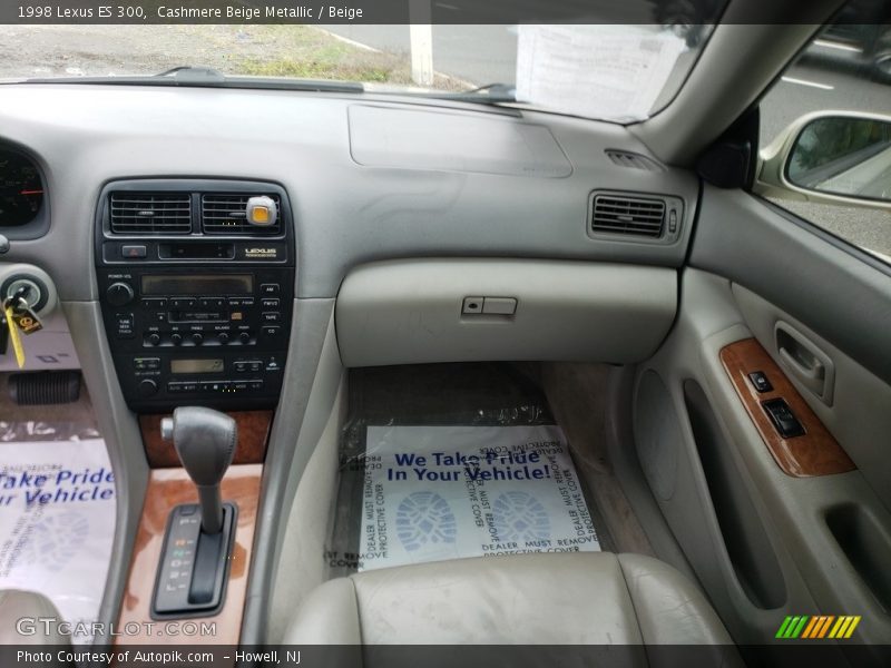 Cashmere Beige Metallic / Beige 1998 Lexus ES 300