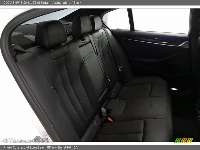 Alpine White / Black 2020 BMW 5 Series 530i Sedan