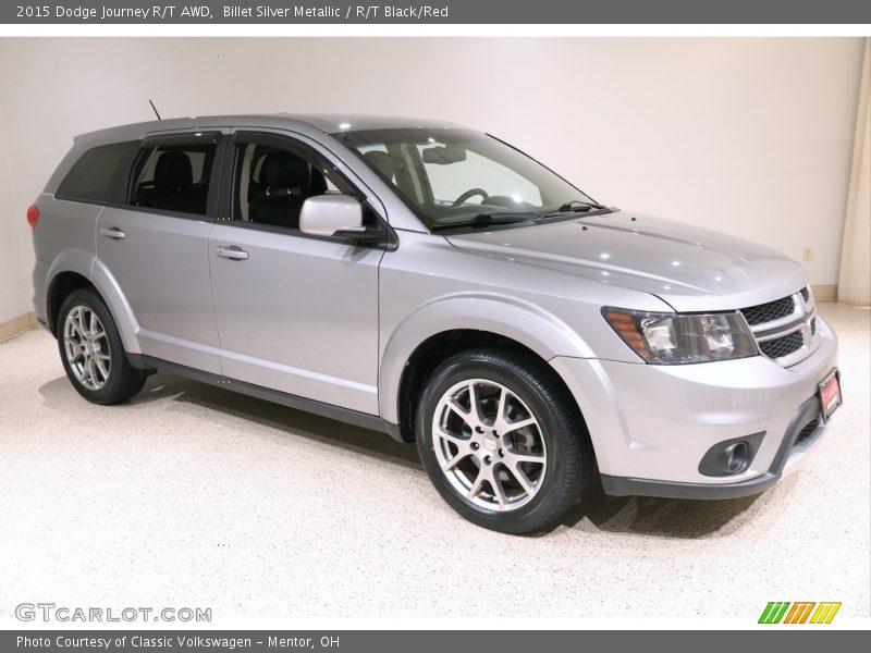 Front 3/4 View of 2015 Journey R/T AWD