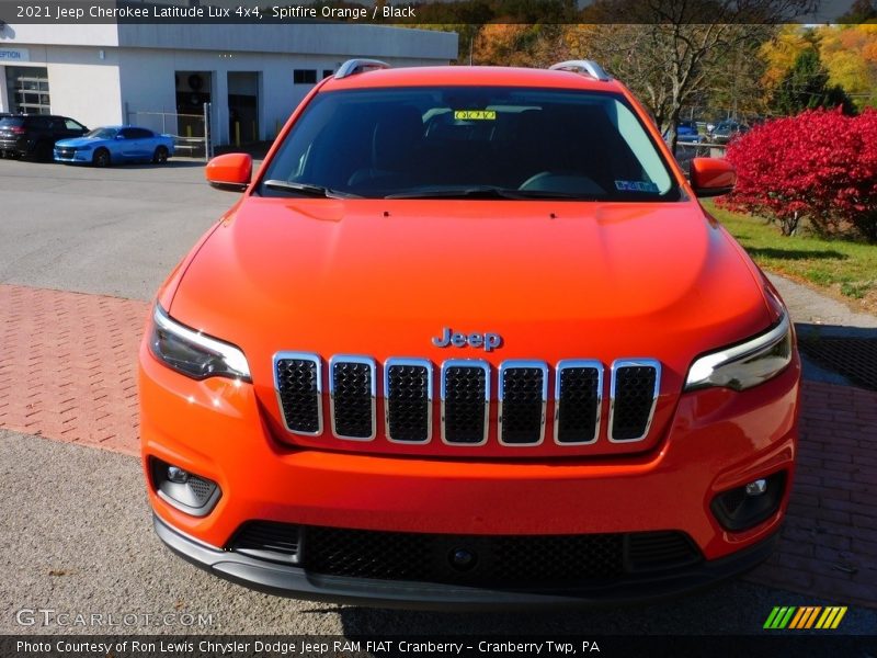 Spitfire Orange / Black 2021 Jeep Cherokee Latitude Lux 4x4