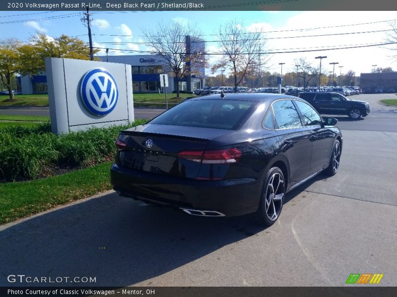 Deep Black Pearl / Shetland/Black 2020 Volkswagen Passat R-Line