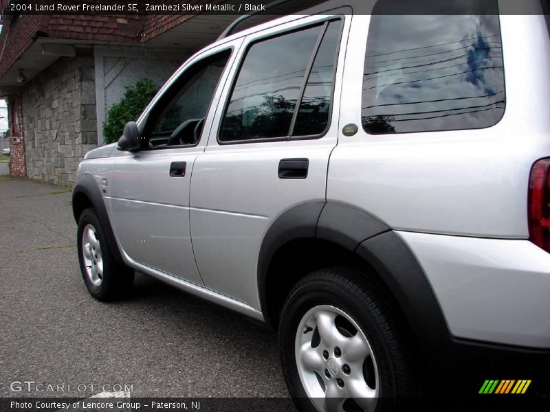Zambezi Silver Metallic / Black 2004 Land Rover Freelander SE