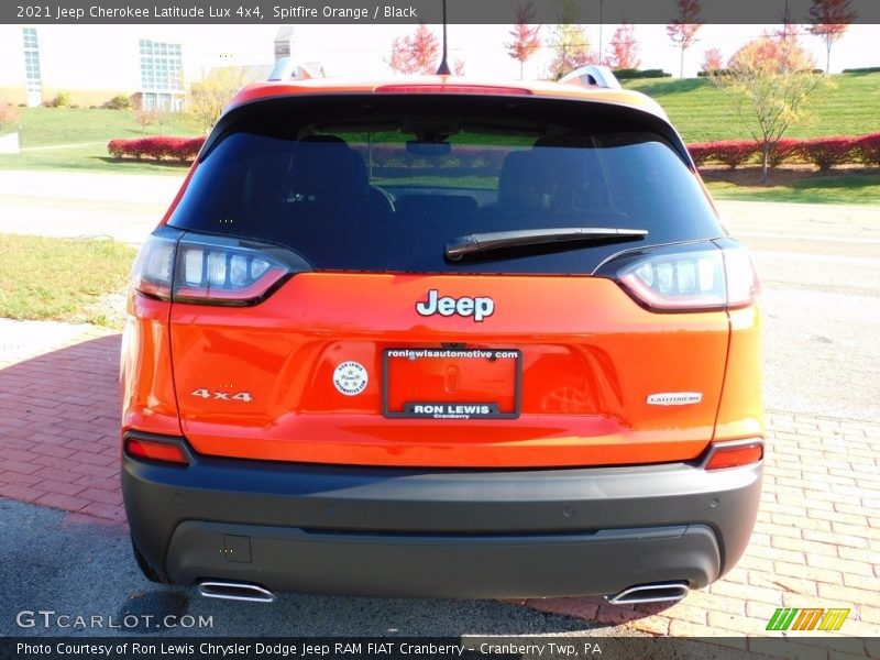 Spitfire Orange / Black 2021 Jeep Cherokee Latitude Lux 4x4