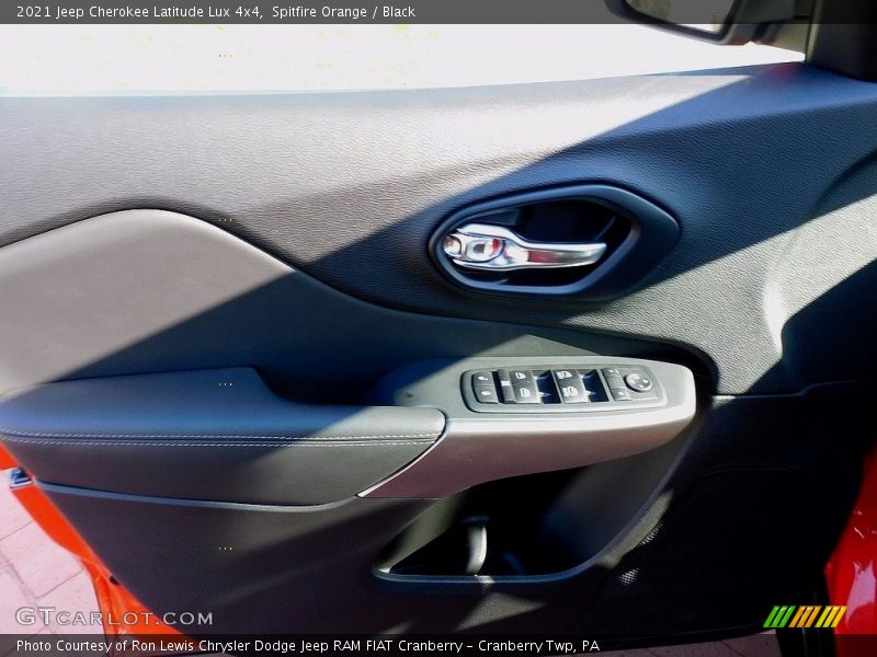 Spitfire Orange / Black 2021 Jeep Cherokee Latitude Lux 4x4