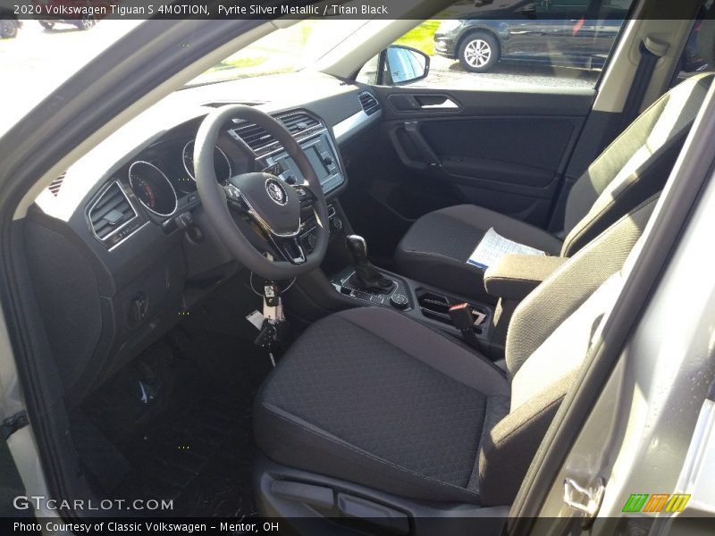 Pyrite Silver Metallic / Titan Black 2020 Volkswagen Tiguan S 4MOTION