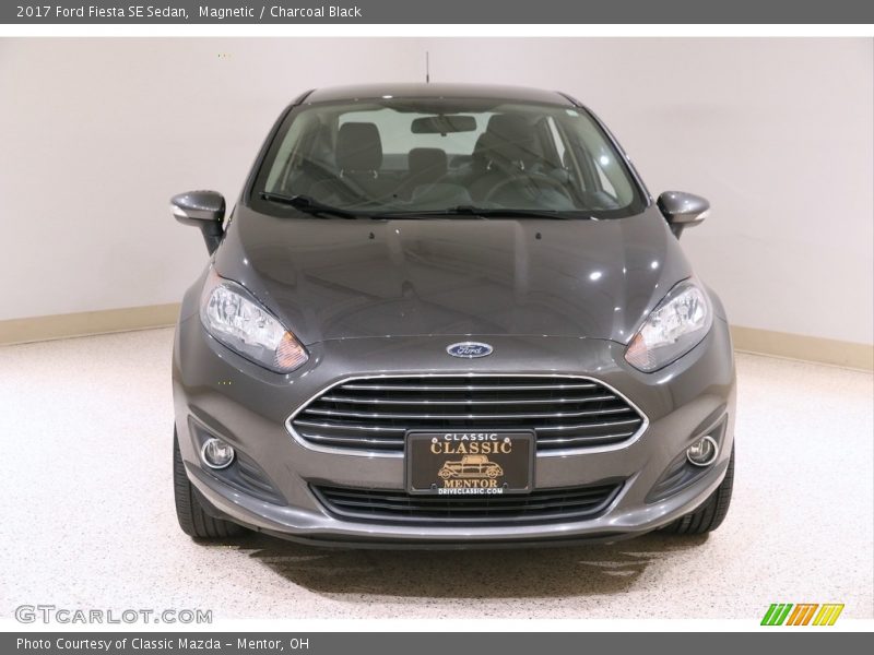 Magnetic / Charcoal Black 2017 Ford Fiesta SE Sedan