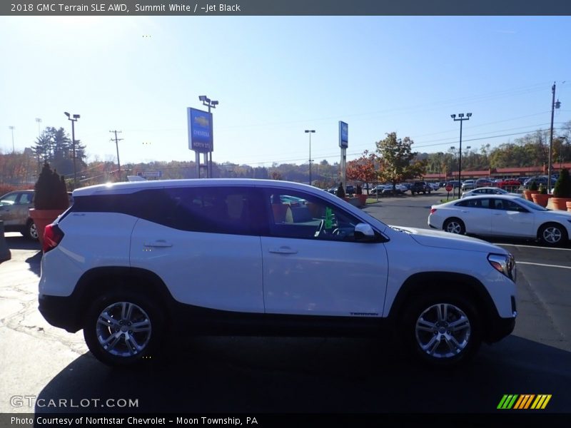 Summit White / ­Jet Black 2018 GMC Terrain SLE AWD