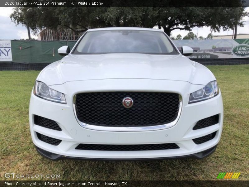 Fuji White / Ebony 2020 Jaguar F-PACE 25t Premium