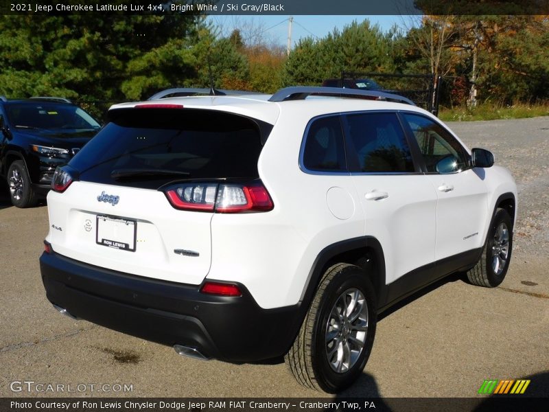 Bright White / Ski Gray/Black 2021 Jeep Cherokee Latitude Lux 4x4