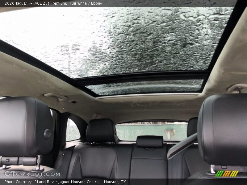 Fuji White / Ebony 2020 Jaguar F-PACE 25t Premium