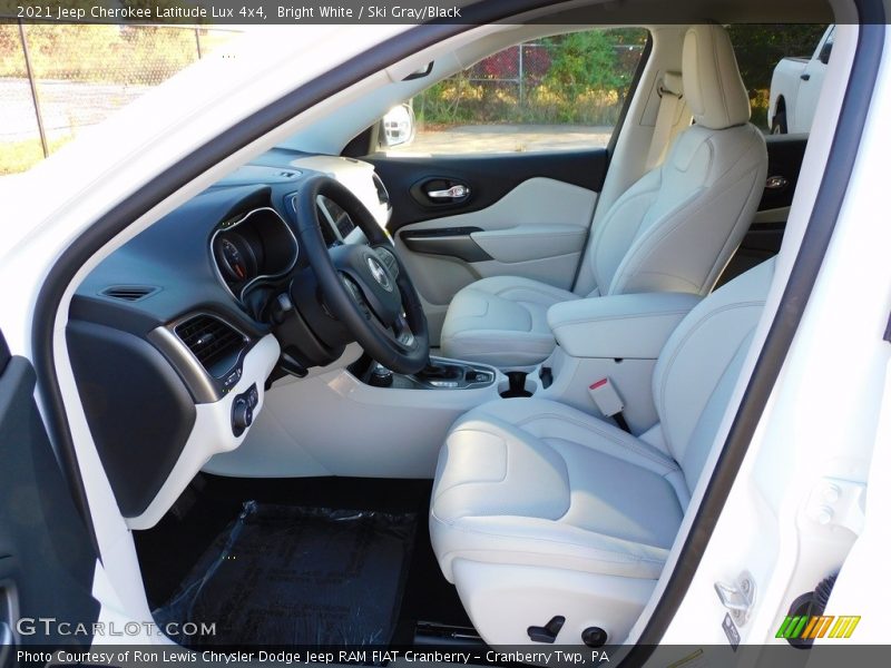 Bright White / Ski Gray/Black 2021 Jeep Cherokee Latitude Lux 4x4