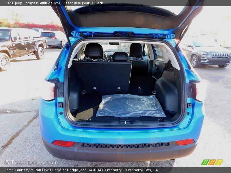 Laser Blue Pearl / Black 2021 Jeep Compass Altitude 4x4