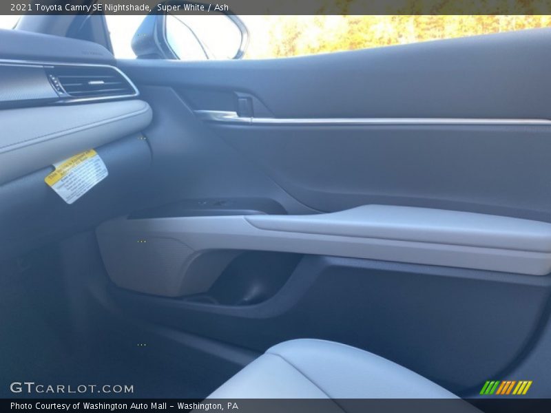 Super White / Ash 2021 Toyota Camry SE Nightshade